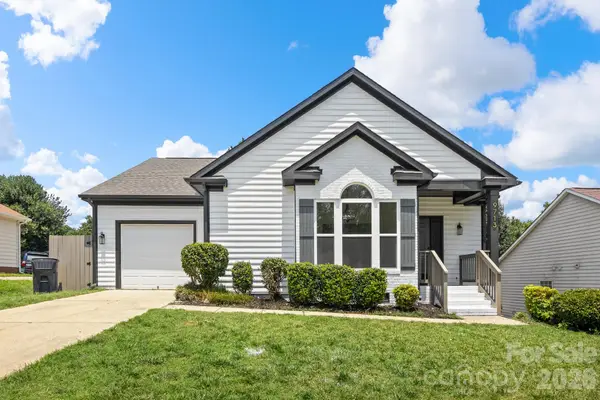 9713 Pernell Lane, Charlotte, NC 28213