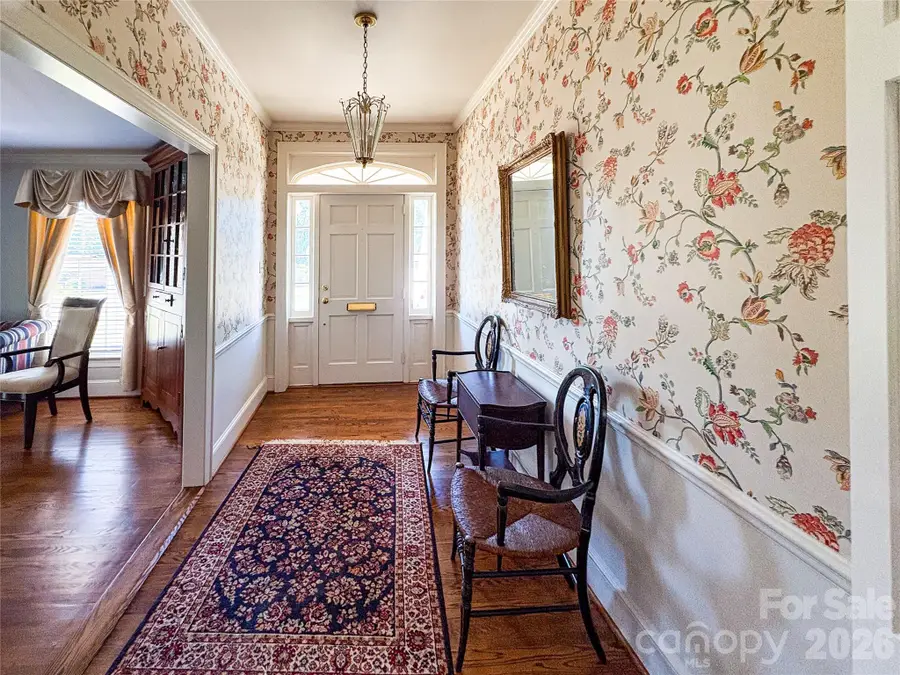 412 Ridgeway Avenue, Statesville, NC 28677 - #3