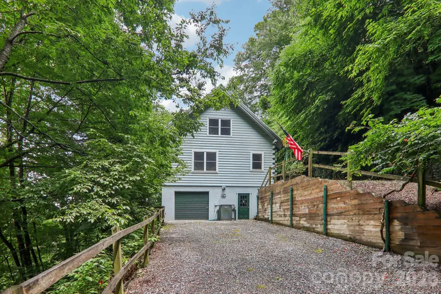 1061 Setzer Cove Road, Maggie Valley, NC 28751 - #3