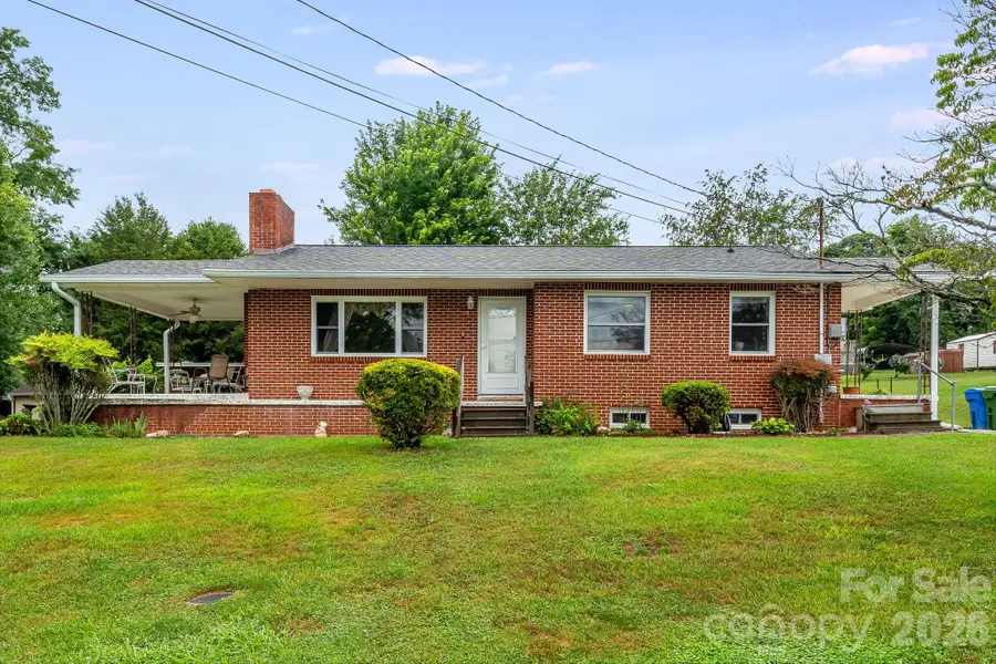 4 Brad Street, Asheville, NC 28803 - #2