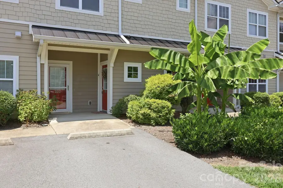 123 Foxden Drive #202, Fletcher, NC 28732 - #2
