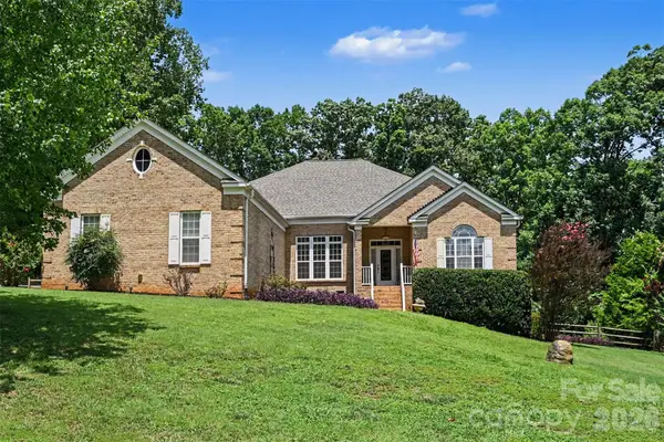119 Egrets Walk Place, Mooresville, NC 28117