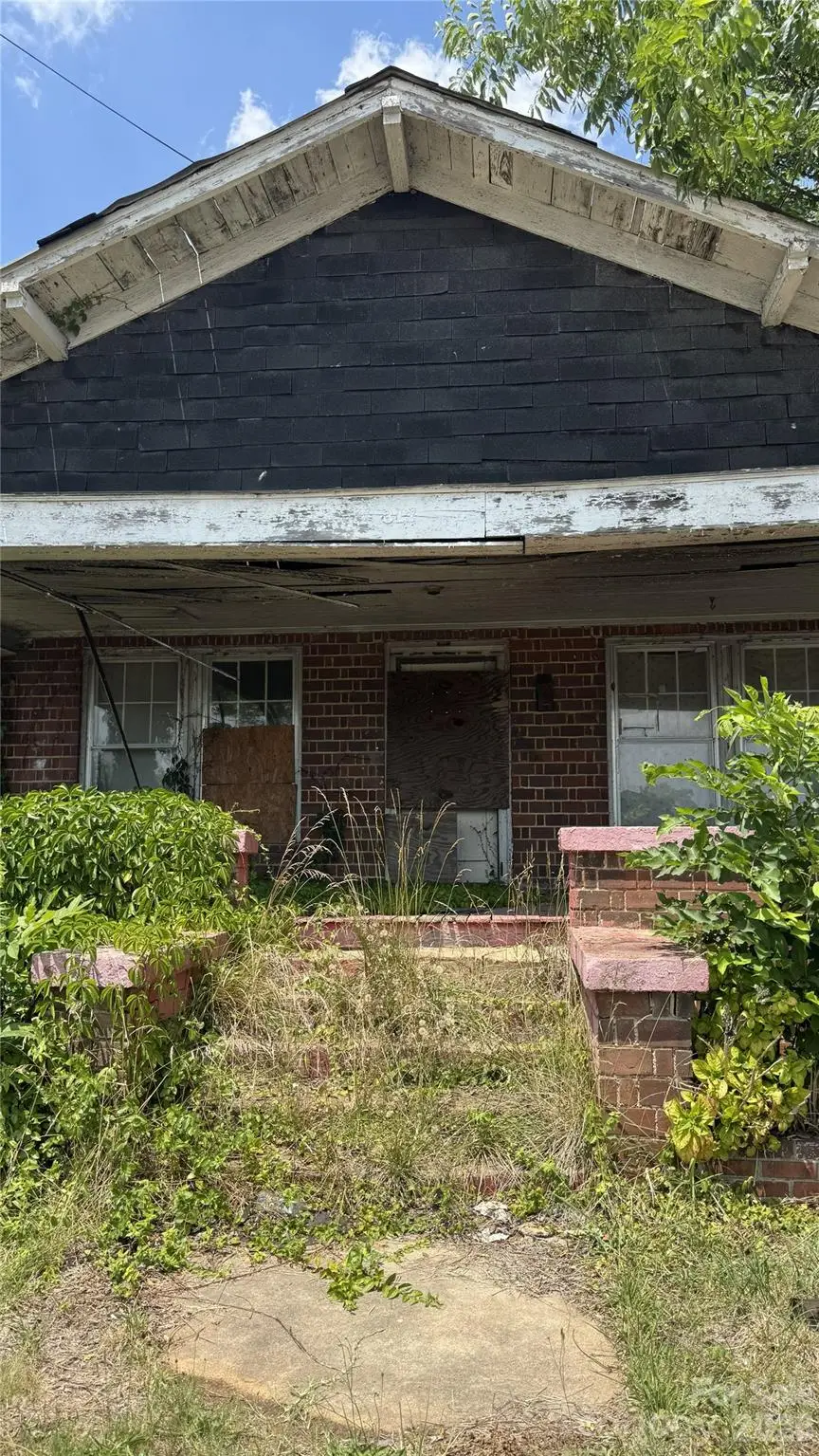 317 N Washington Street, Shelby, NC 28150 - #1