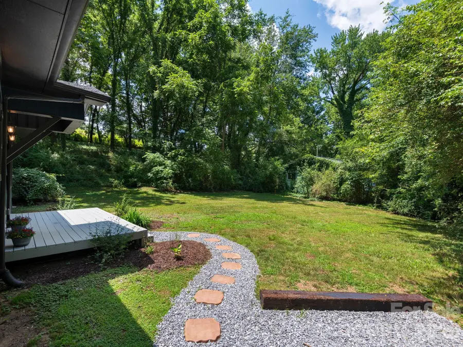 78 Travis Street, Clyde, NC 28721 - #3