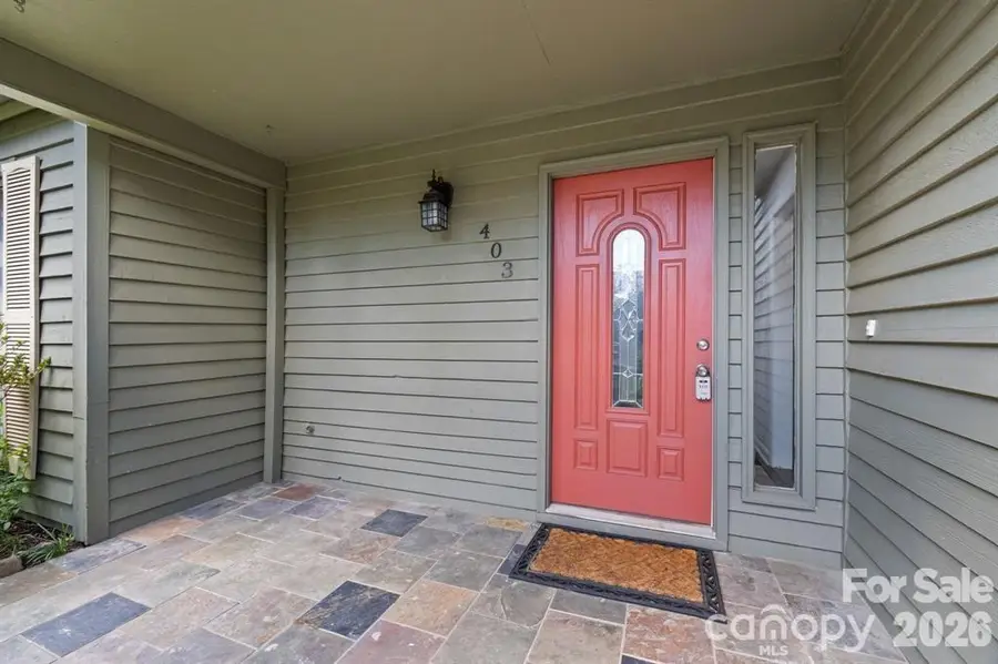 4340 N Center Street #403, Hickory, NC 28601 - #2