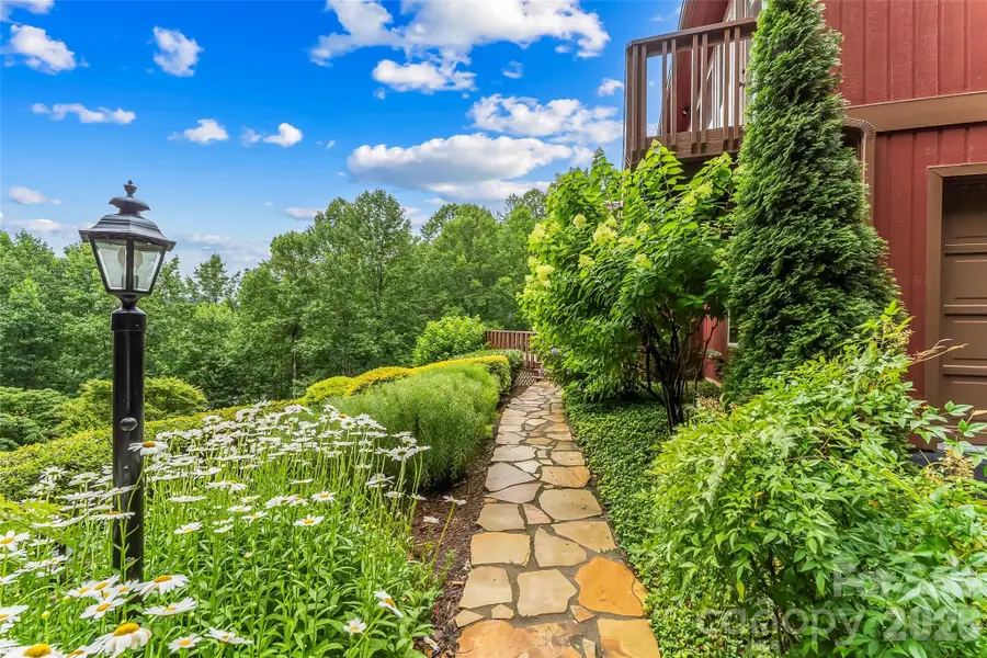 121 Stonecrest Drive, Asheville, NC 28803 - #3