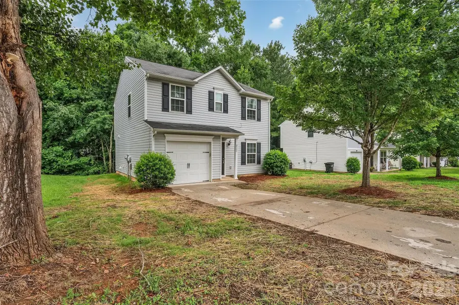 8500 Four Sisters Lane, Charlotte, NC 28215 - #3