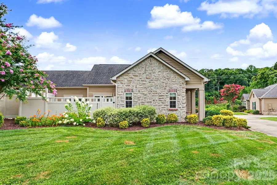 4759 Polo Gate Boulevard, Charlotte, NC 28216 - #2
