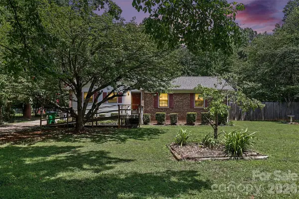 821 Ferrell Avenue, Charlotte, NC 28216
