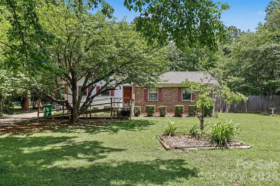821 Ferrell Avenue, Charlotte, NC 28216 - #2