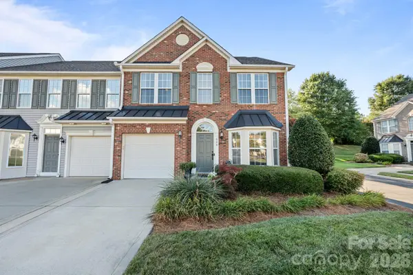 608 Bayou Circle, Clover, SC 29710