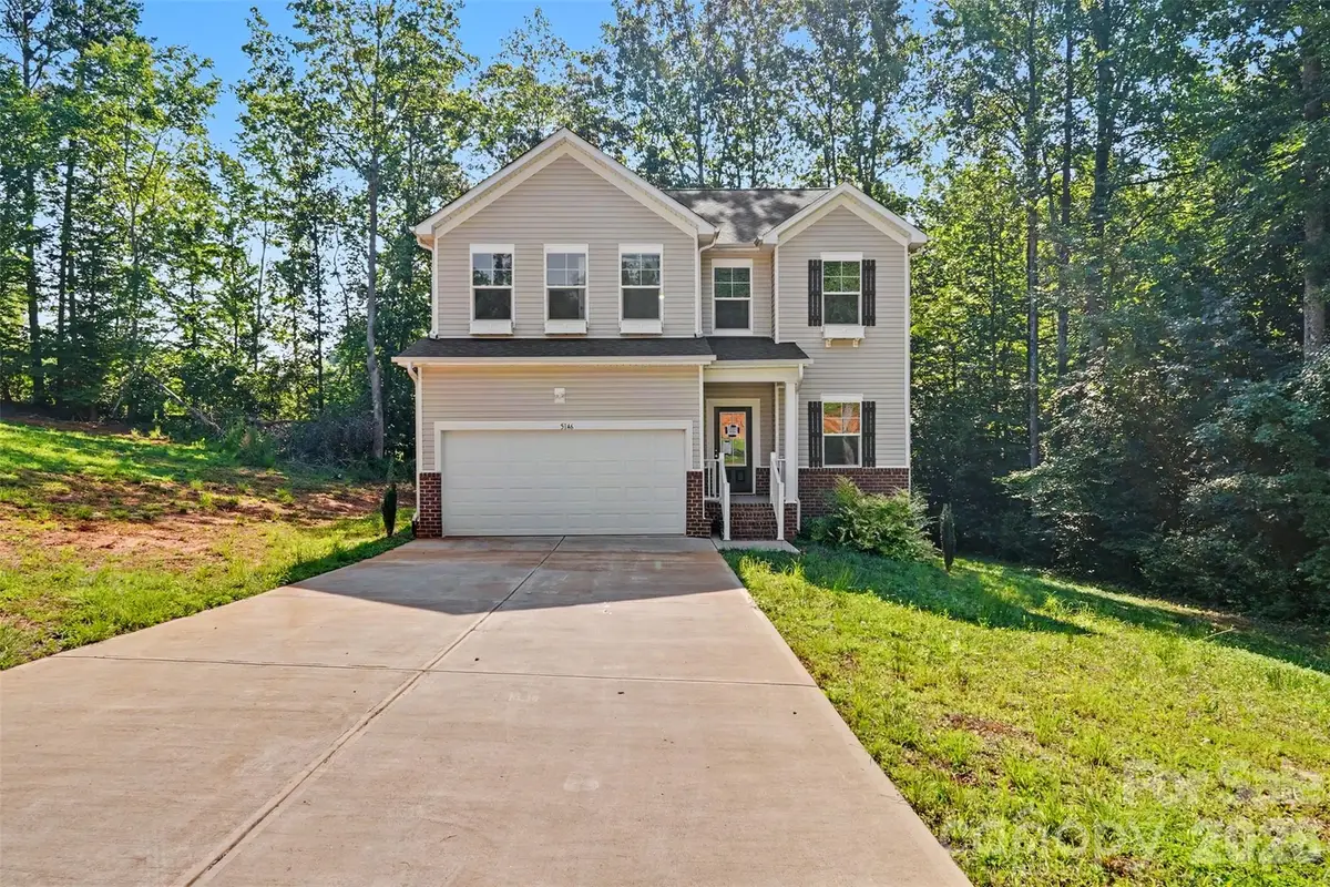 5146 Mark Drive Ne, Hickory, NC 28601 - #1