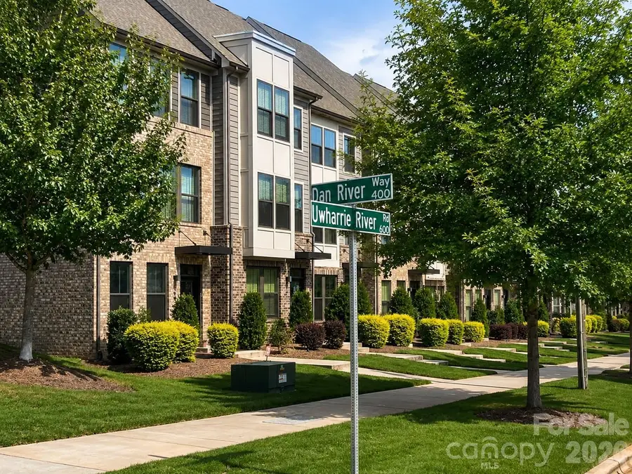 658 Uwharrie River Road, Charlotte, NC 28211 - #2