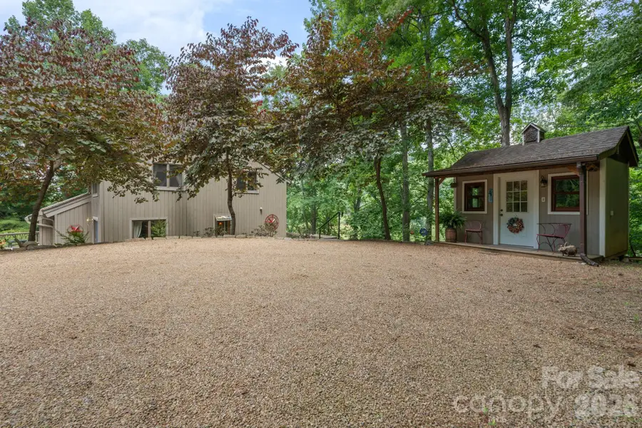 221 White Oak Trail, Banner Elk, NC 28604 - #3