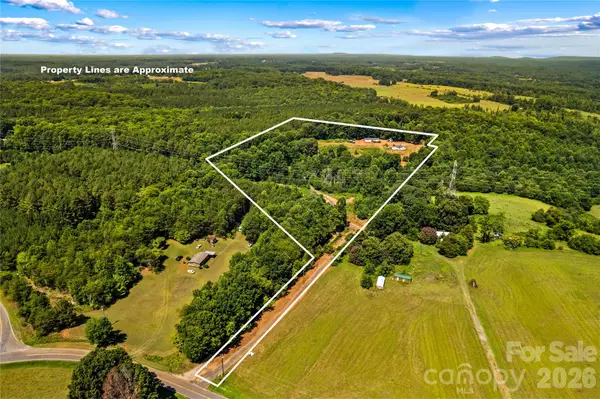 185 Jacobs Farm Lane, Statesville, NC 28625