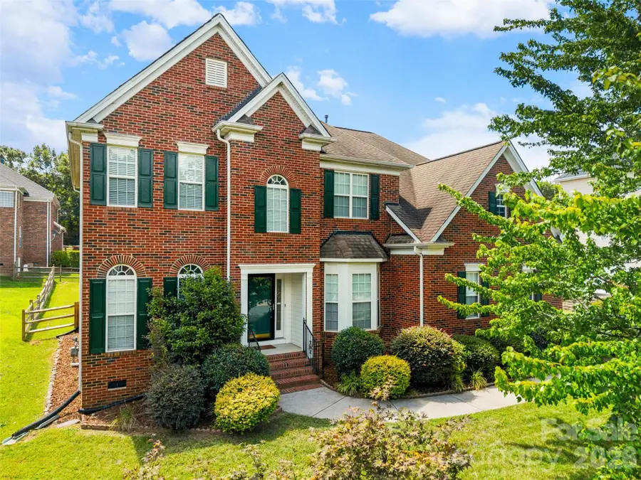 11118 Fountaingrove Drive, Charlotte, NC 28262 - #2