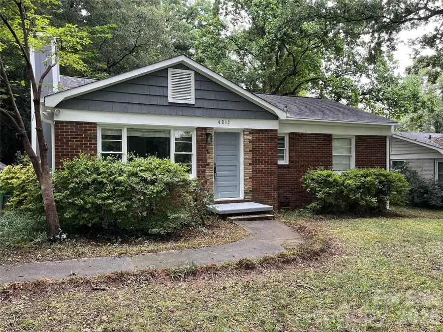 4217 Winfield Drive, Charlotte, NC 28205 - #3