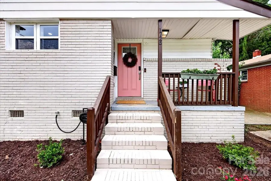 1725 Jennings Street, Charlotte, NC 28216 - #3