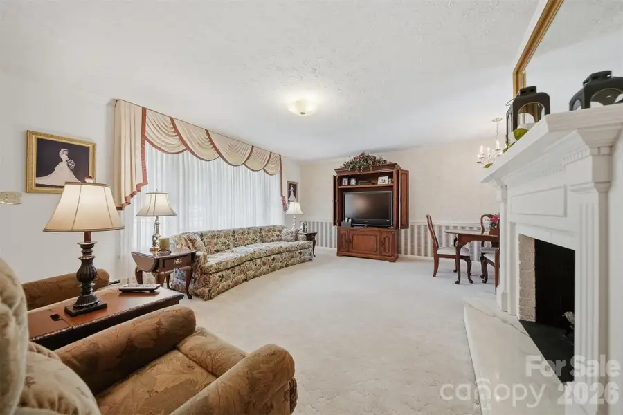 1599 Oakmont Drive, Lenoir, NC 28645 - #2