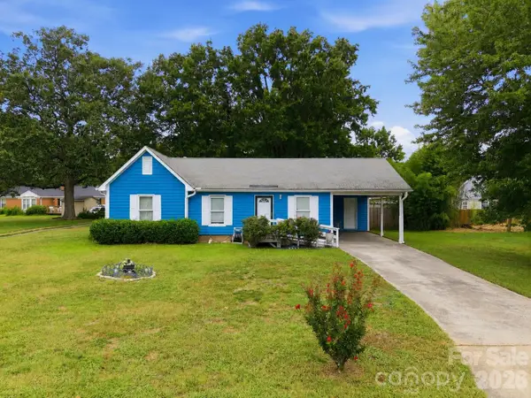 302 W Elm Street, Wingate, NC 28174