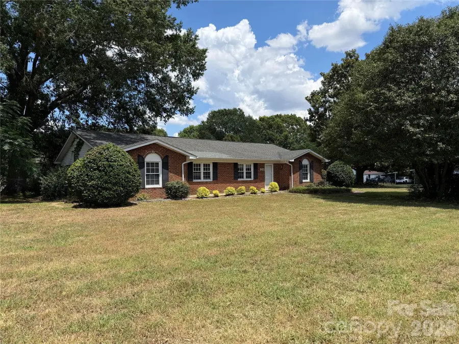 3025 Smith Farm Road, Matthews, NC 28104 - #2
