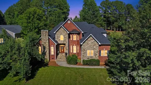 126 Whispering Cove Court, Mooresville, NC 28117