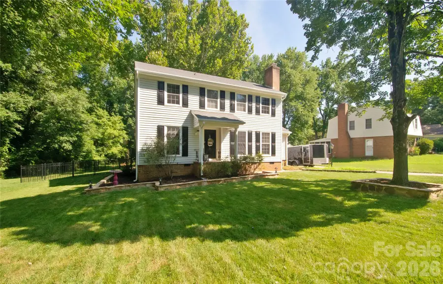 8301 Abercorn Lane, Charlotte, NC 28227 - #2