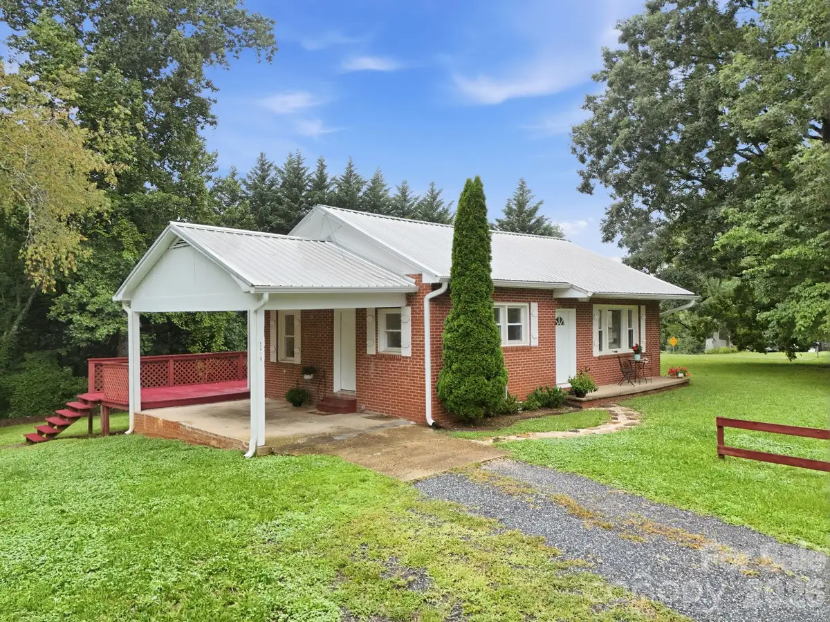 5418 Nix Creek Road, Marion, NC 28752 - #1