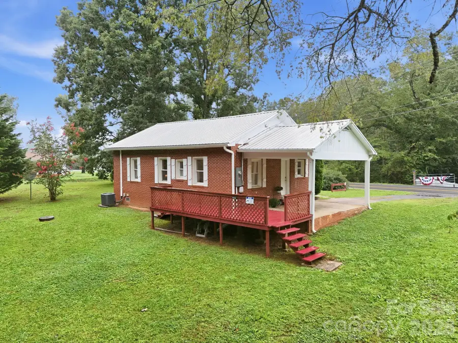 5418 Nix Creek Road, Marion, NC 28752 - #3