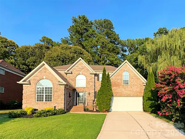 16008 Cleveleys Trail, Huntersville, NC 28078