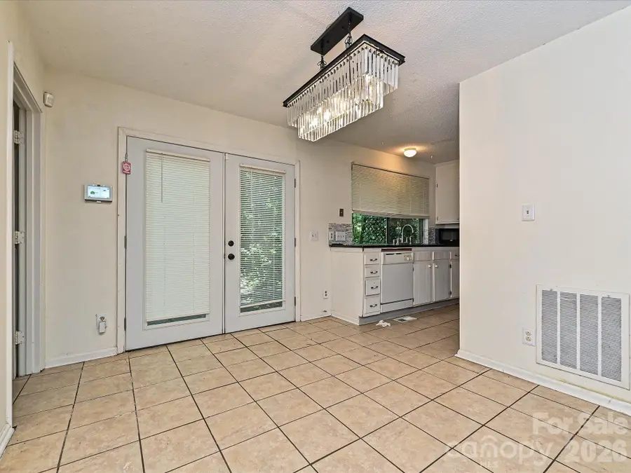 8401 Barncliff Road, Charlotte, NC 28227 - #3