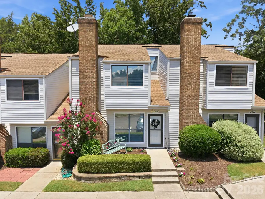 11002 Carmel Crossing Road, Charlotte, NC 28226 - #2