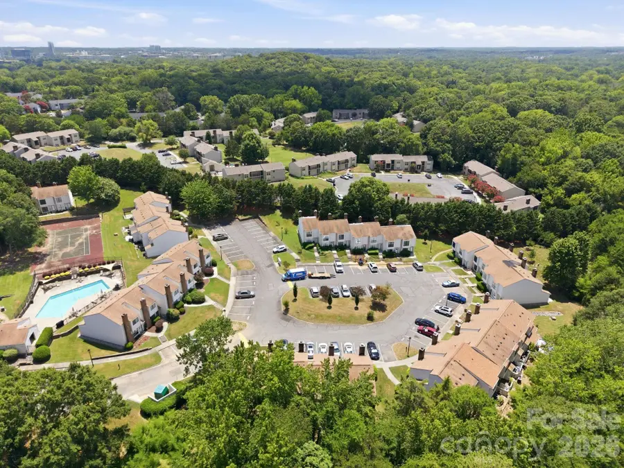 11002 Carmel Crossing Road, Charlotte, NC 28226 - #3