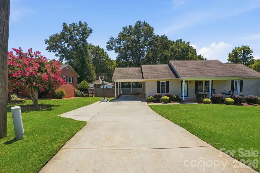 107 Wendover Drive, Lincolnton, NC 28092 - #3