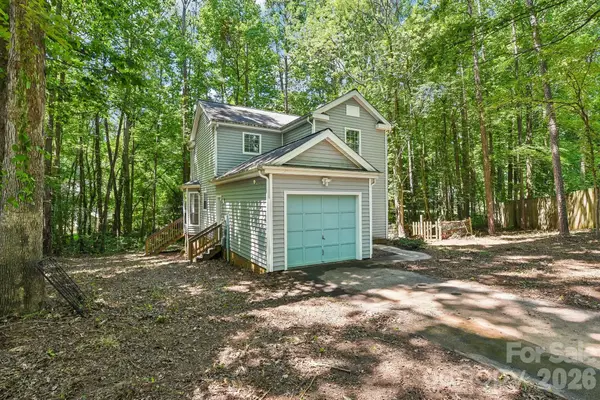 Address Withheld By Seller, Huntersville, NC 28078