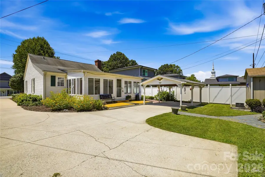 1020 W C Street, Kannapolis, NC 28081 - #2