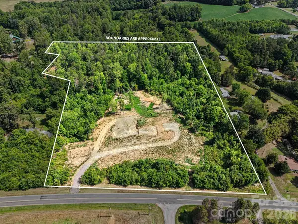 01 Pineville Road, Mocksville, NC 27028