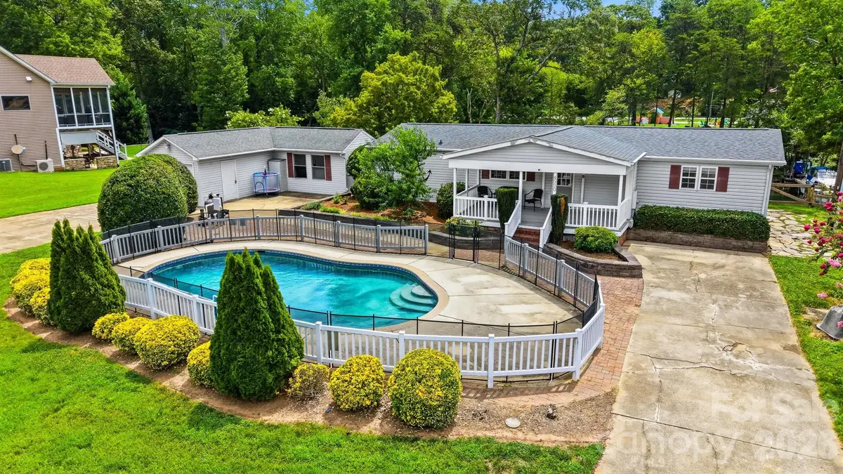 4520 Lake Drive, Sherrills Ford, NC 28673 - #1