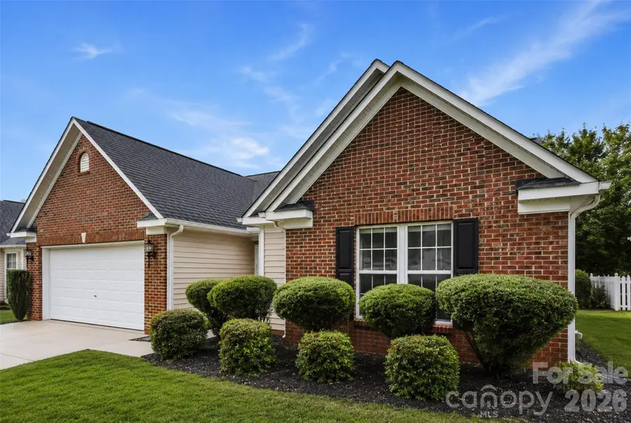 325 Dutchmans Meadow Drive, Mount Holly, NC 28120 - #2
