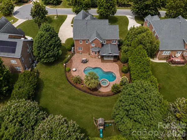 7005 Shadow Rock Court, Matthews, NC 28104