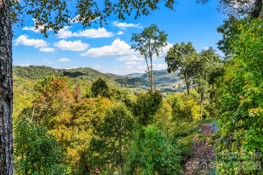 160 Bridle Drive, Maggie Valley, NC 28751 - #2