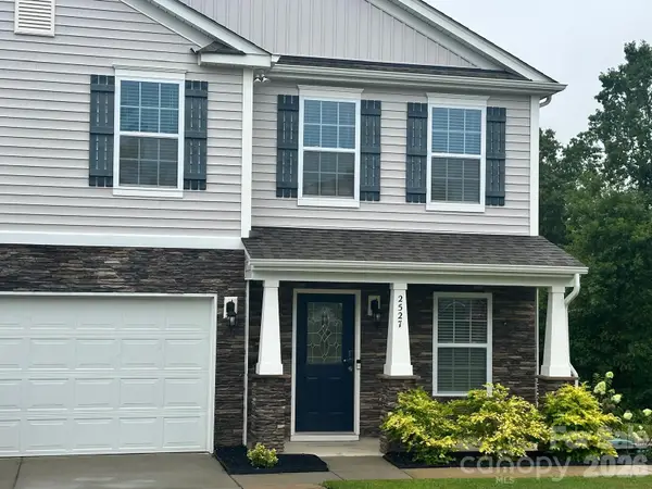 2527 Austyn Joey Drive, Charlotte, NC 28214