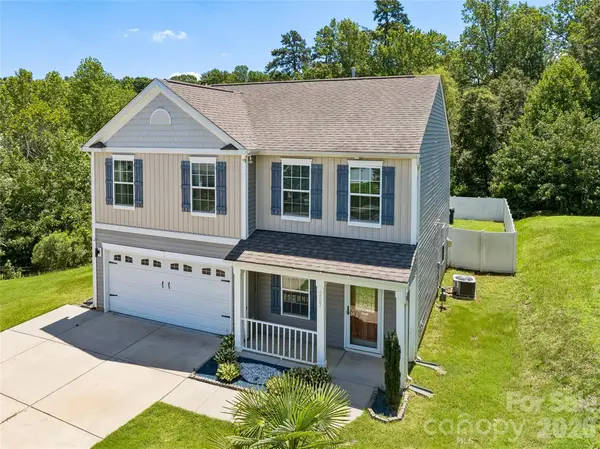 4707 Mcclure Road, Charlotte, NC 28216