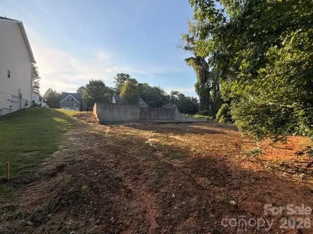 4822 Eagle Creek Drive, Charlotte, NC 28269 - #3