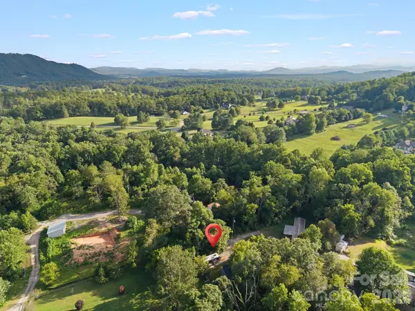 29 Logan Lane, Fletcher, NC 28732