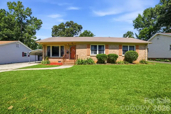 708 Aintree Road, Charlotte, NC 28215