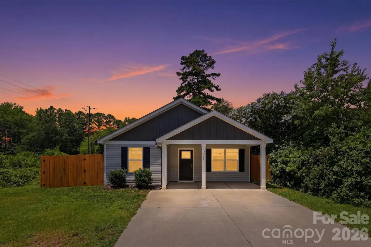 4221 E End Street, Charlotte, NC 28208 - #1