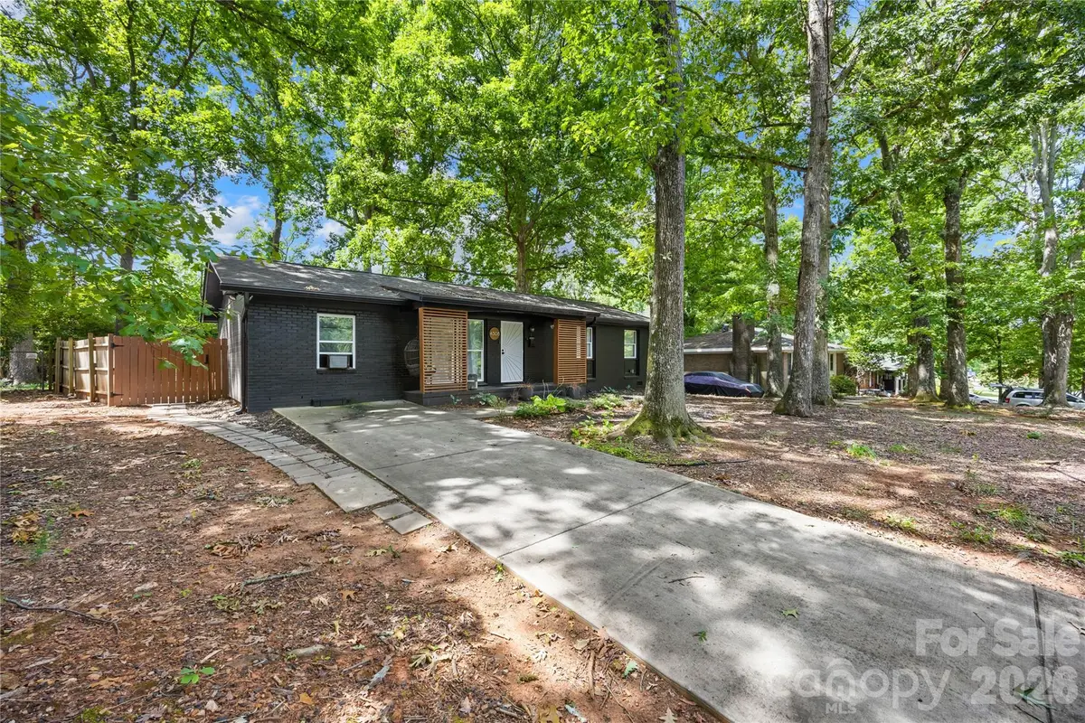 4508 Ivanhoe Place, Charlotte, NC 28205 - #1