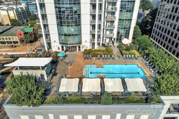 333 W Trade Street #2701, Charlotte, NC 28202