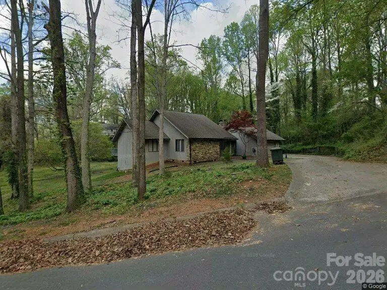 216 Brentwood Circle, Newton, NC 28658 - #1